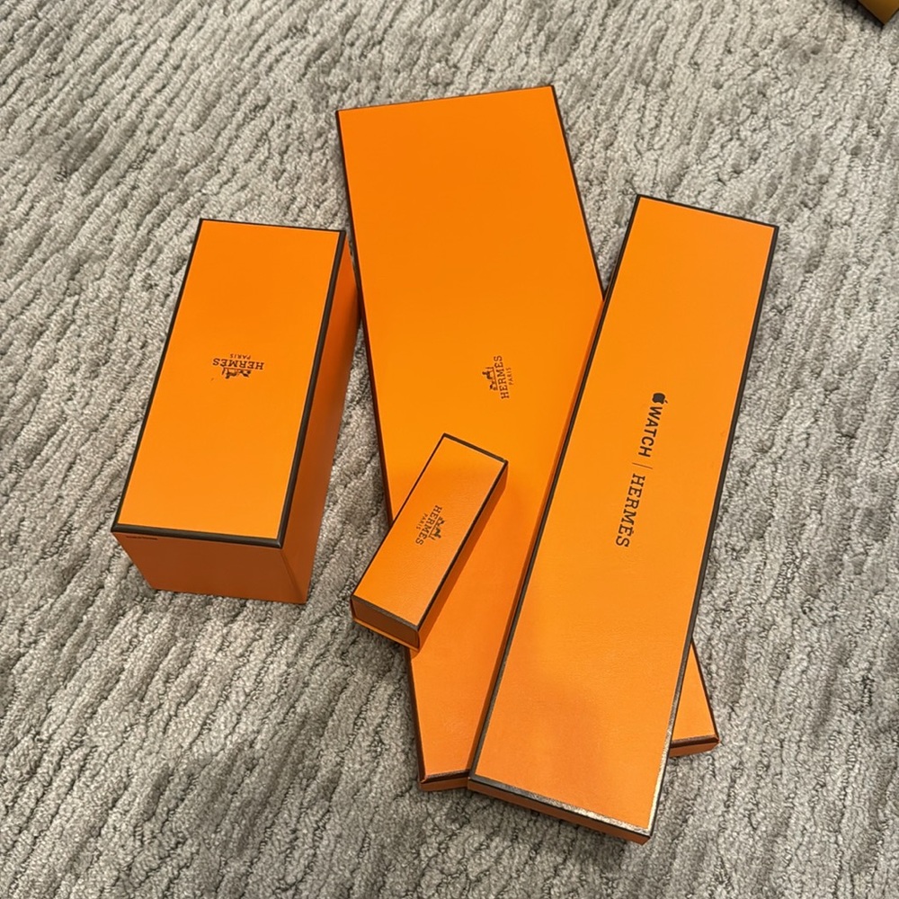 Hermes boxes - Picture 2 of 2